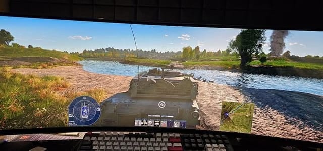 Samsung 49-Inch Odyssey OLED G9 G95SC DQHD 240Hz Smart Gaming Monitor – New – photo 1