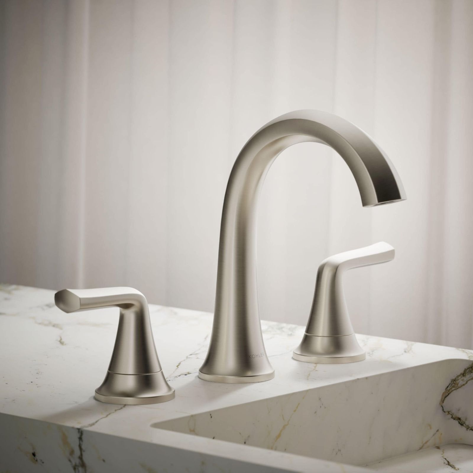 Brushed Nickel Widespread 2-Handle Mid-Arc Bathroom Sink Faucet – New